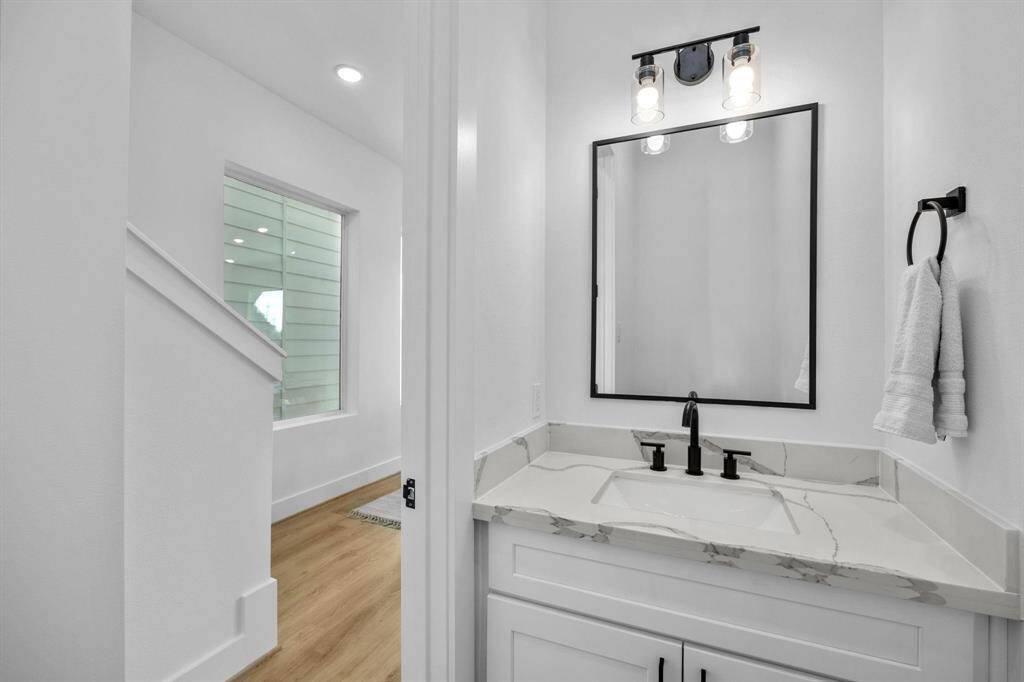 Half powder bath for guests on second floor
