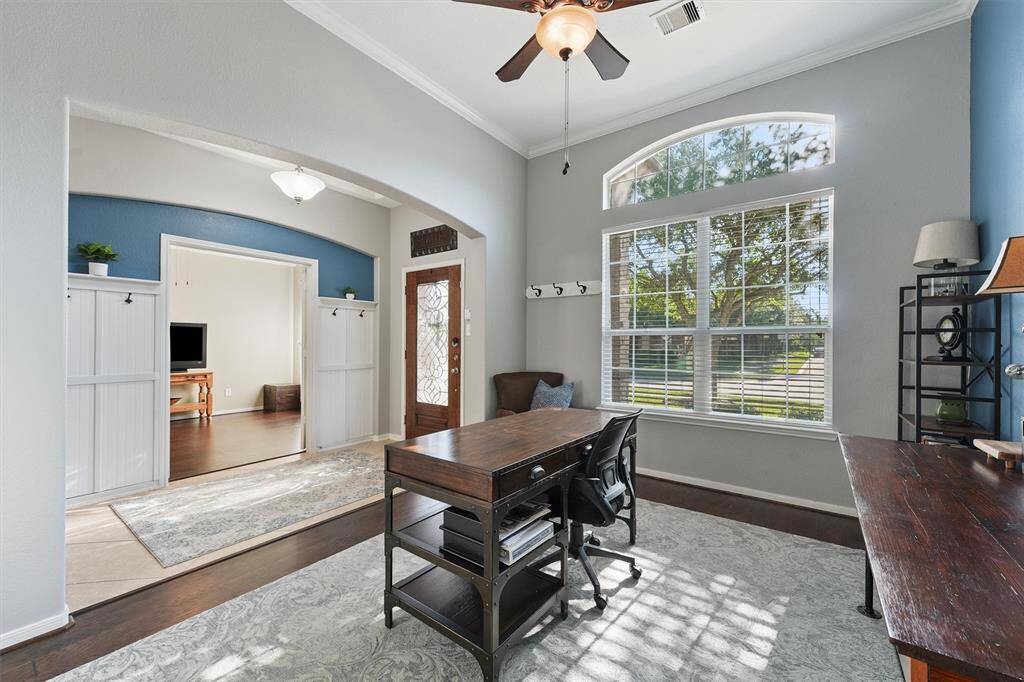 Welcome to 17319 Lake Clark Ln.!