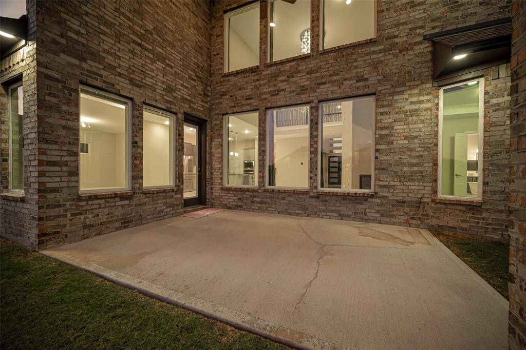 Step outside to enjoy the 2-story patio that overlooks the expansive backyard, which offers ample space for outdoor activities or creating your own backyard paradise.