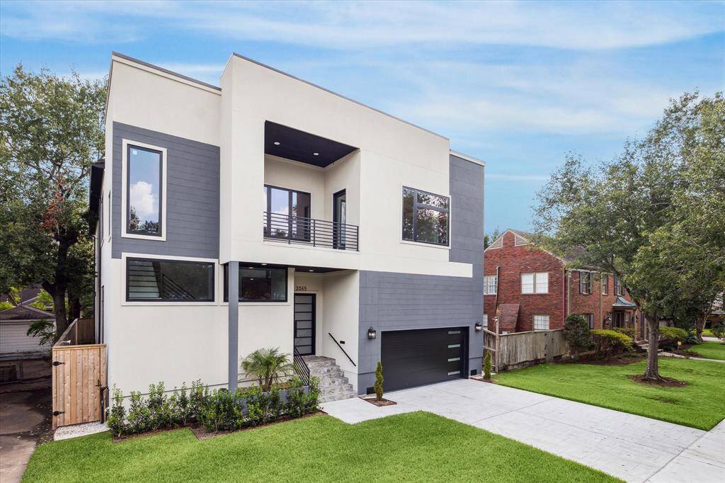 2065 SOUTHGATE BOULEVARD is a wonderful 2024 modern new construction 5 bedroom, 5 full and 2 half bath masterpiece