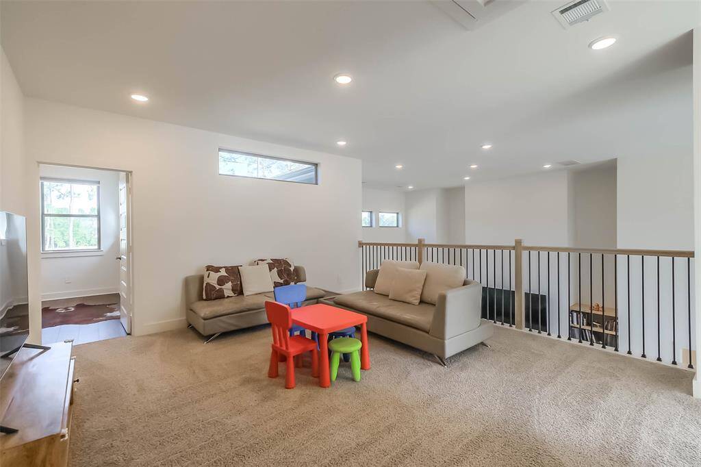 Imagine all the fun you can have in this space!