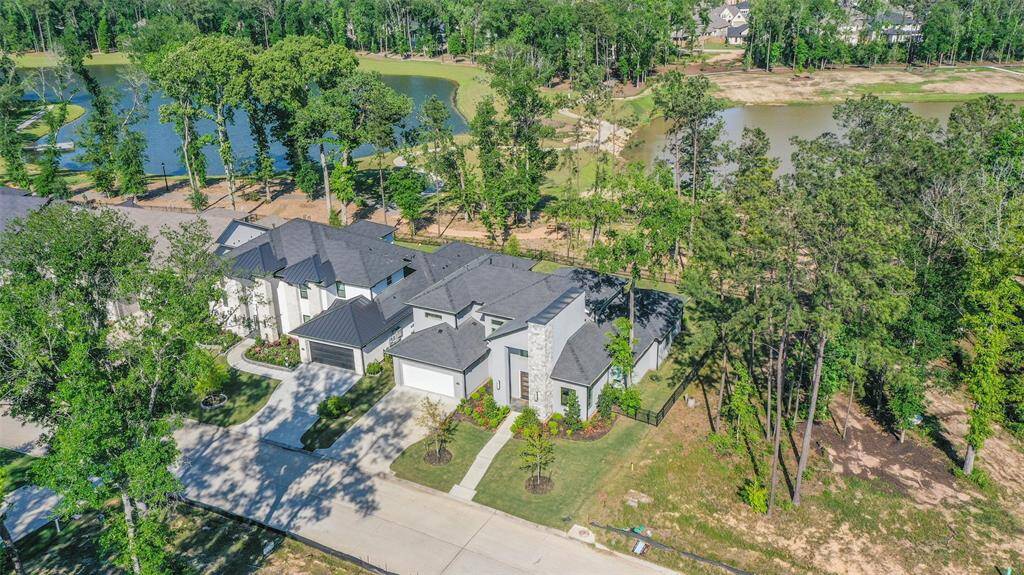You're going to love this home and it's location!