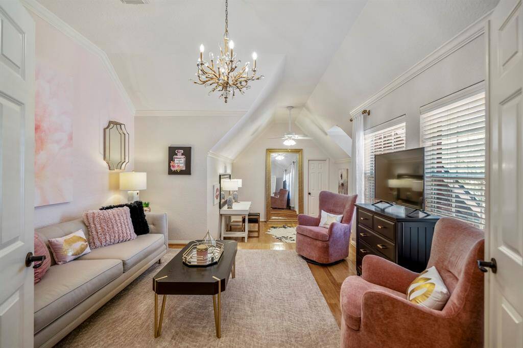 Discover endless potential in this versatile media room, perfect for entertainment and relaxation.