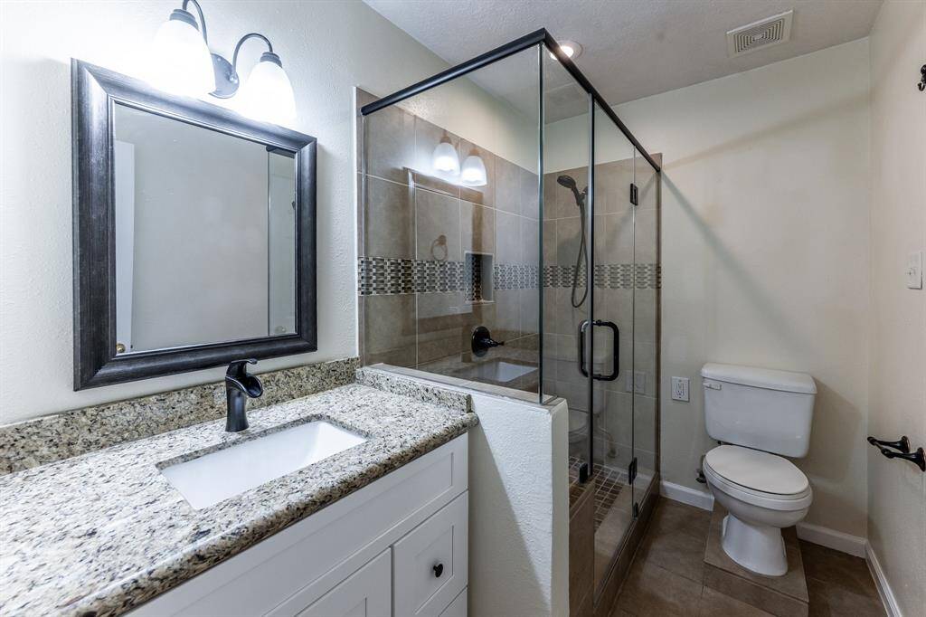 Secondary Bathroom