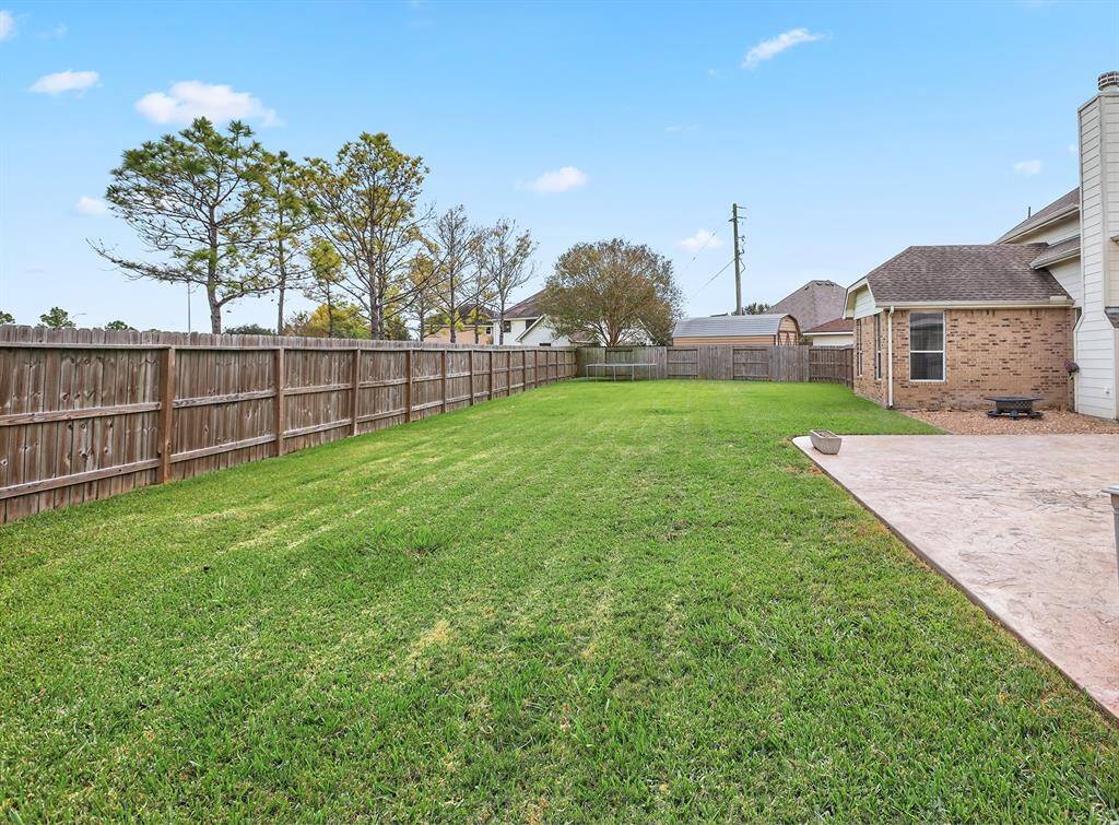 Big Backyard is Open Slate for Your Dream Yard!