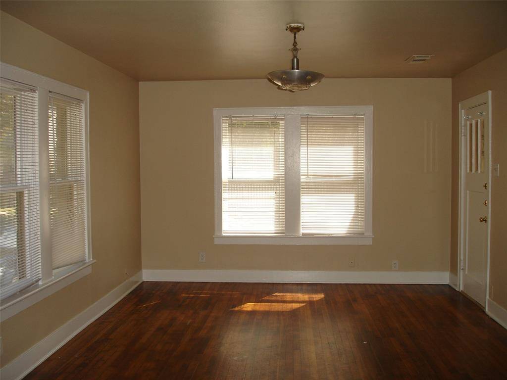 Another view of Livingroom.
