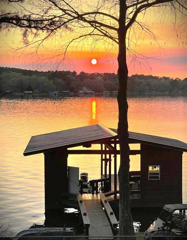 Amazing picturesque sunsets await.....Start making your memories TODAY.