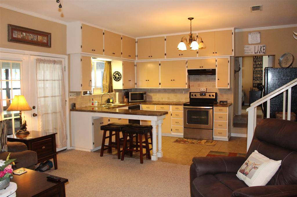 More time for fun with a complete kitchen. ALL Appliances are included.