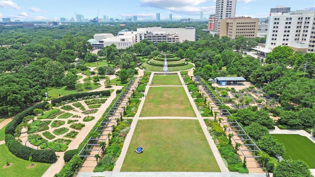 Near Centennial Park