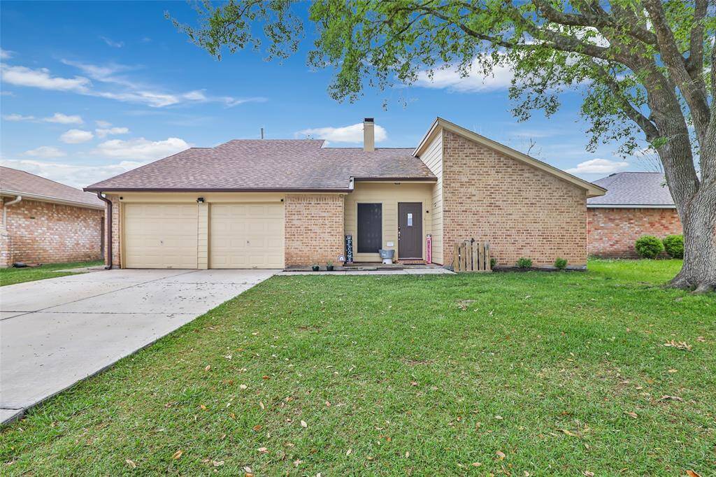 Welcome Home to 422 Vane Way!