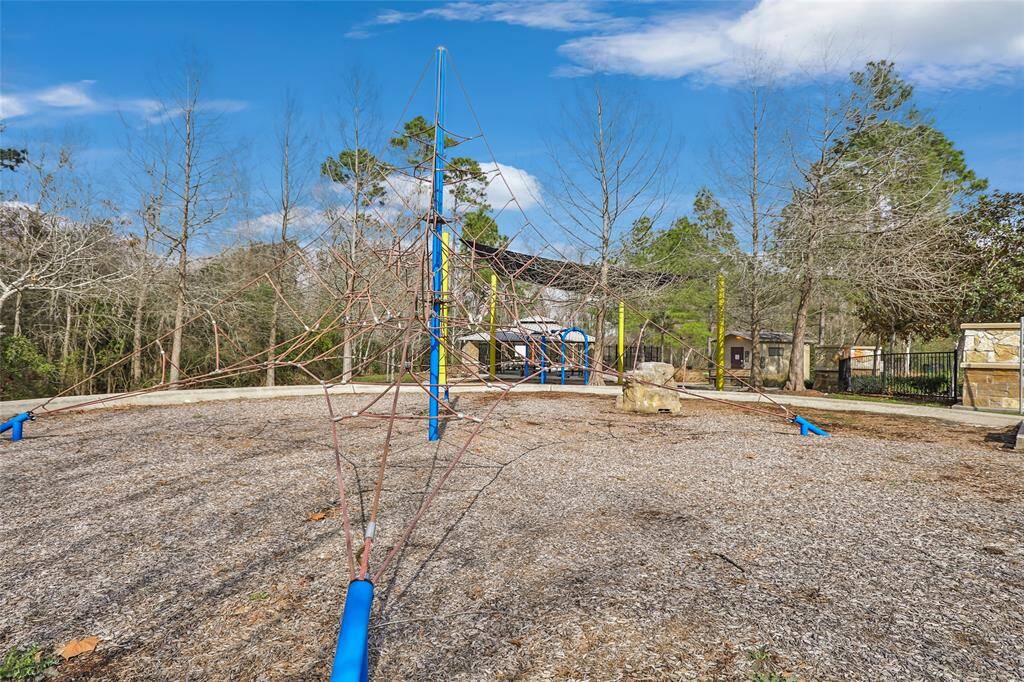 Neighborhood tennis courts