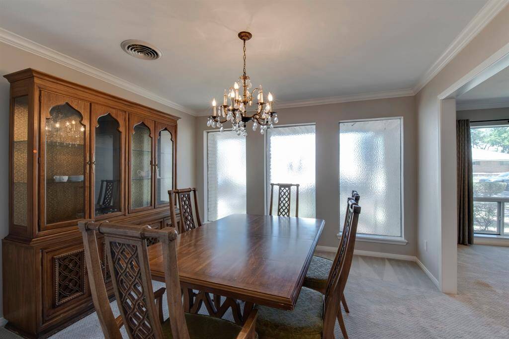 This area could also be used a flex space. Game room or office.
