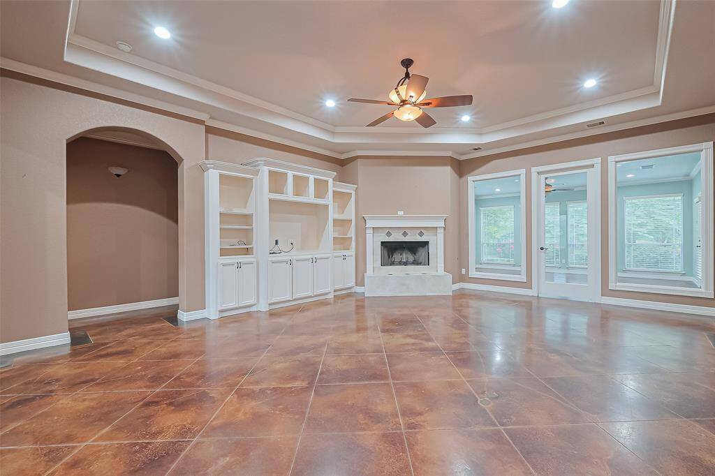 living overlooks sunroom
