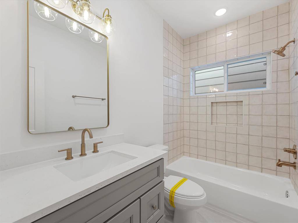 Secondary Bathroom