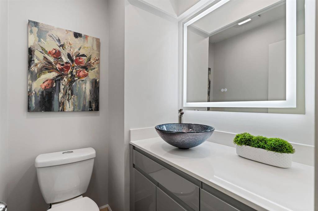Renovated half bathroom.