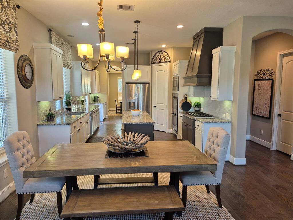 Breakfast area