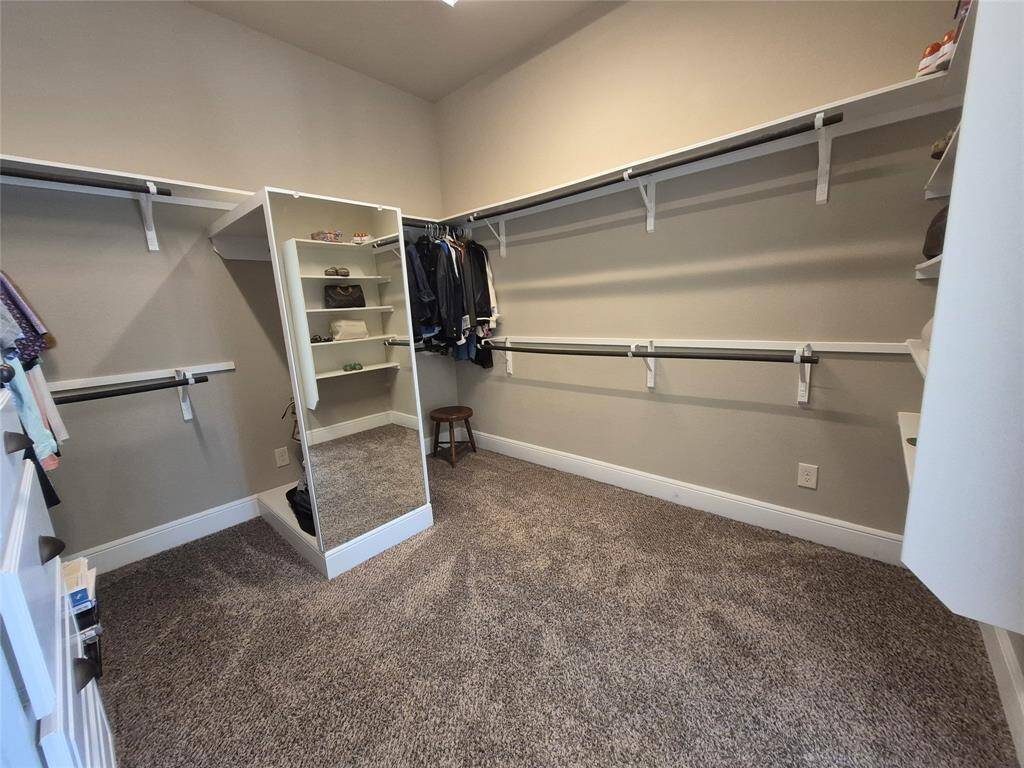 Closet- Right view