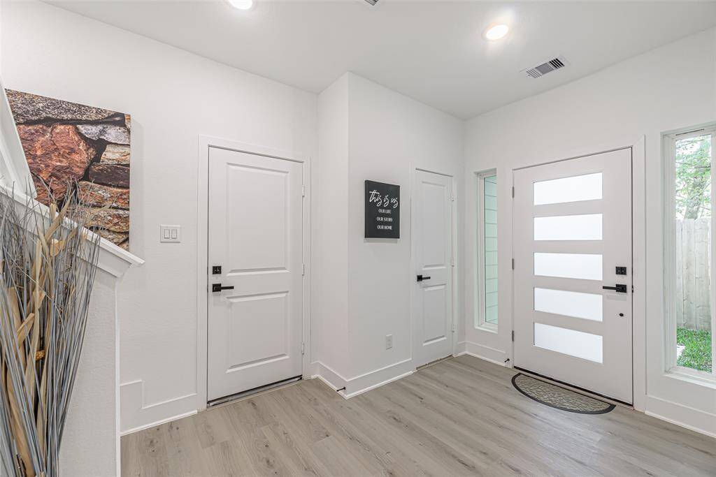 Photo of previous project to show quality of build.