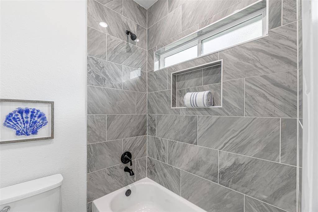 Photo of previous project to show quality of build.