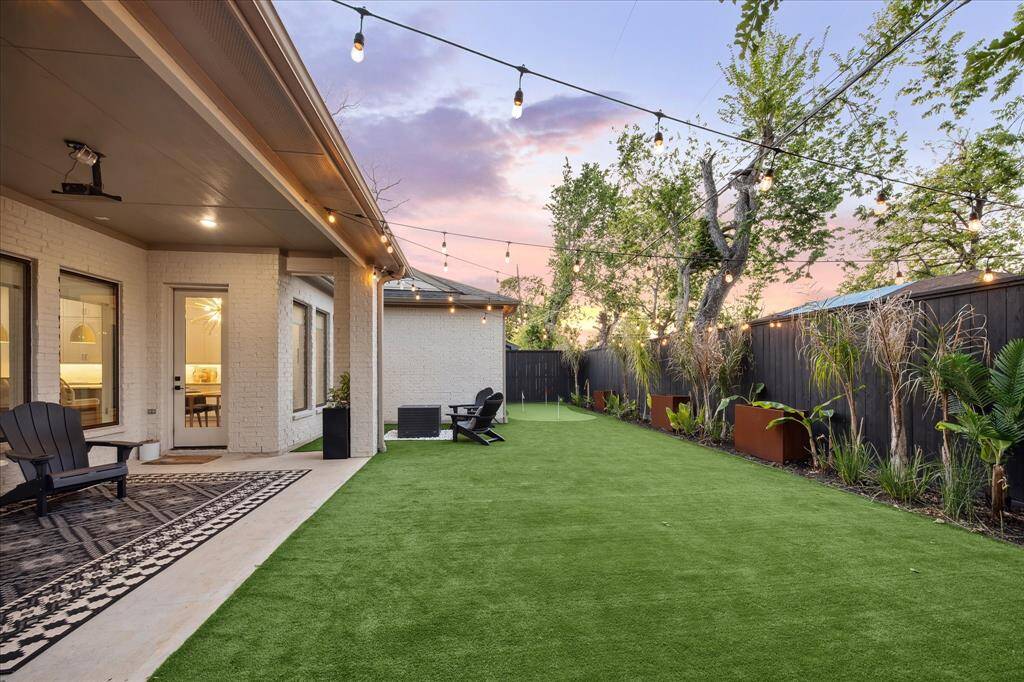 A backyard sure to impress!