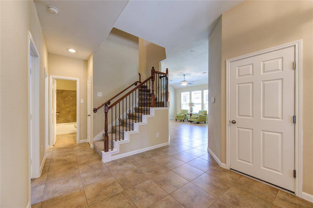 Another side of the foyer.