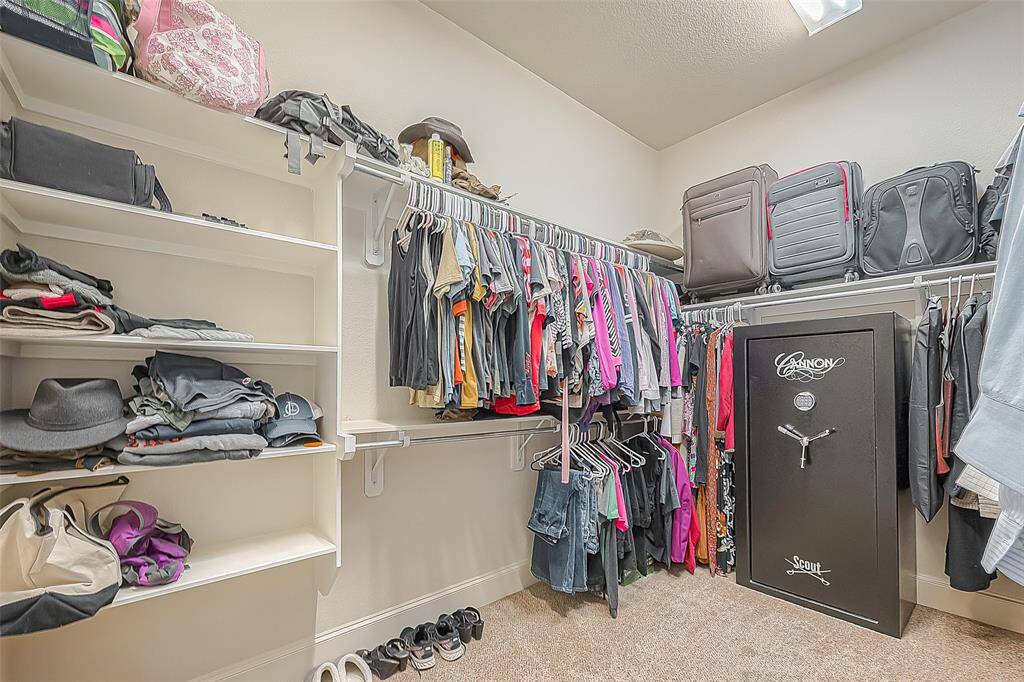 Huge primary closet! Safe stays!