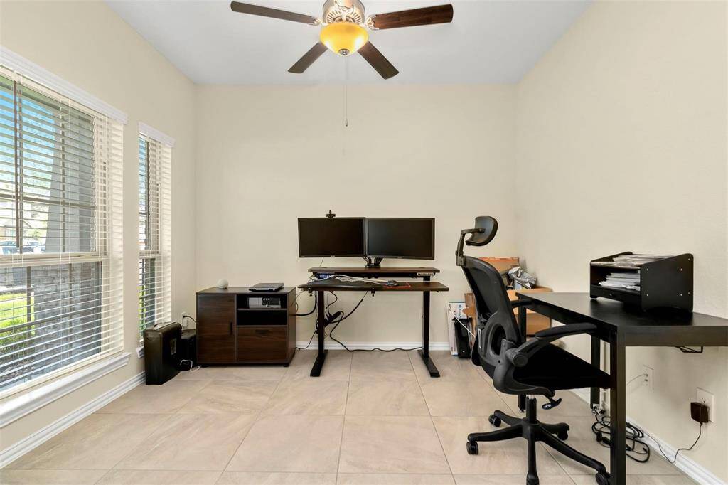 Flex Room-1st Floor