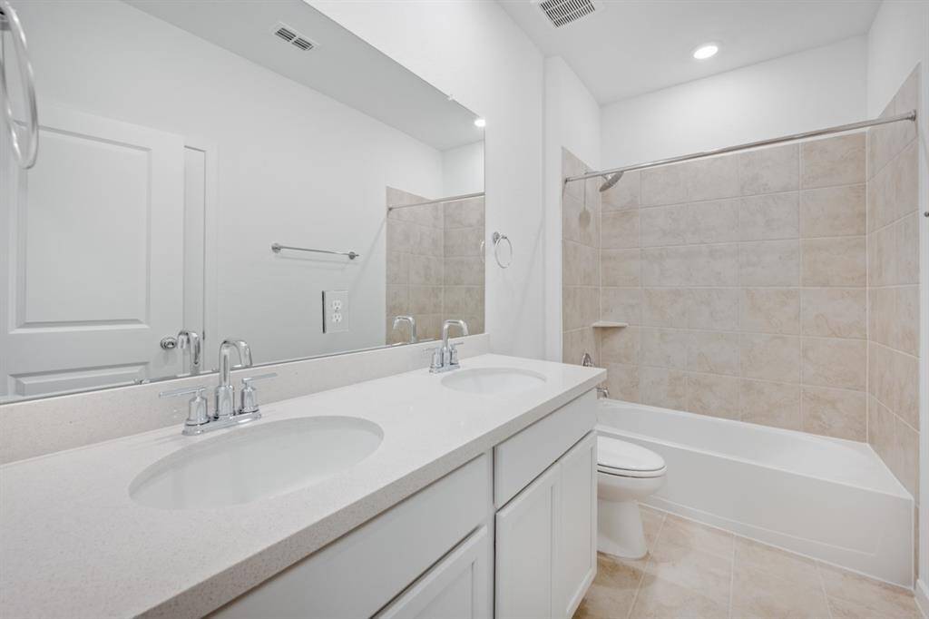 9031 Ashland Cottage Lane ~ Ready Now