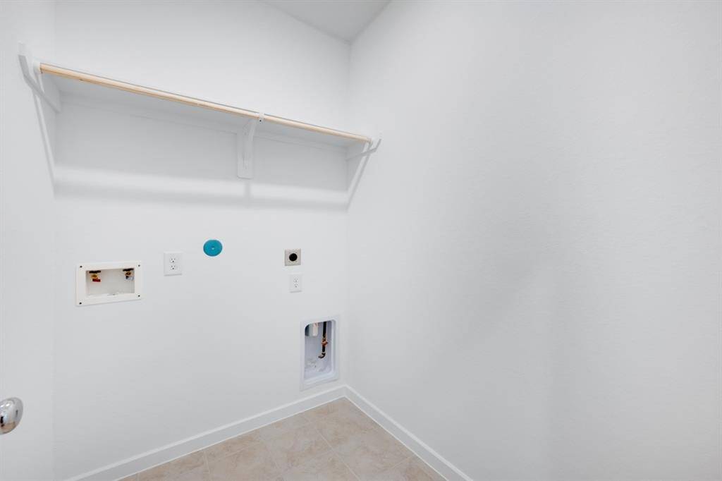 9031 Ashland Cottage Lane ~ Ready Now