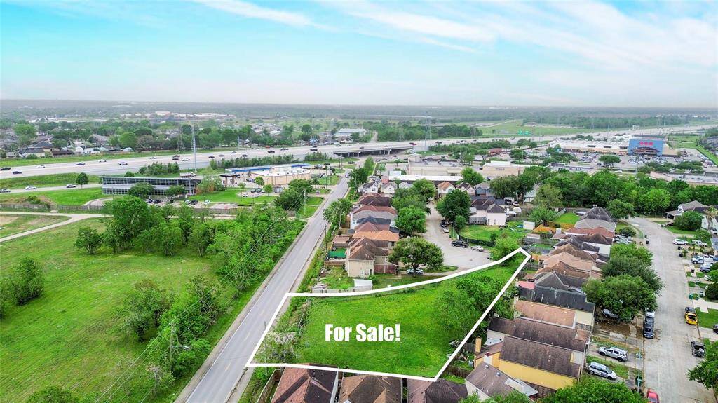CLOSE TO BELTWAY 8