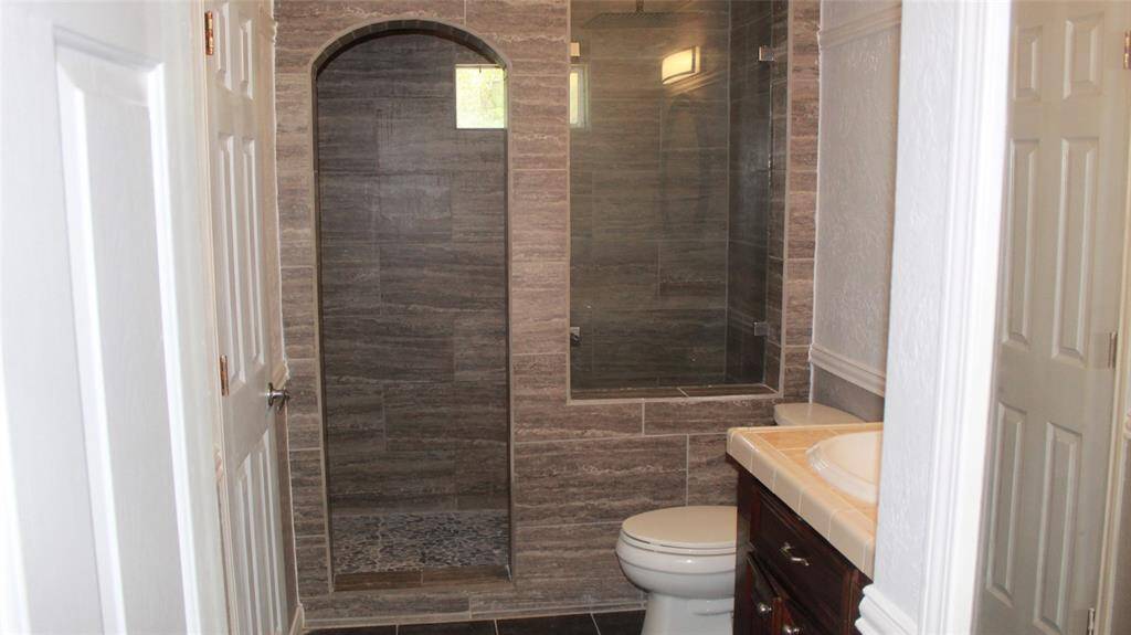 Walk-in shower