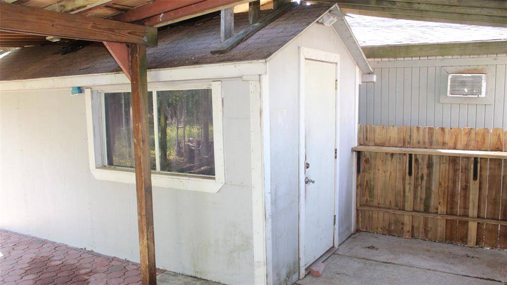 Storage shed