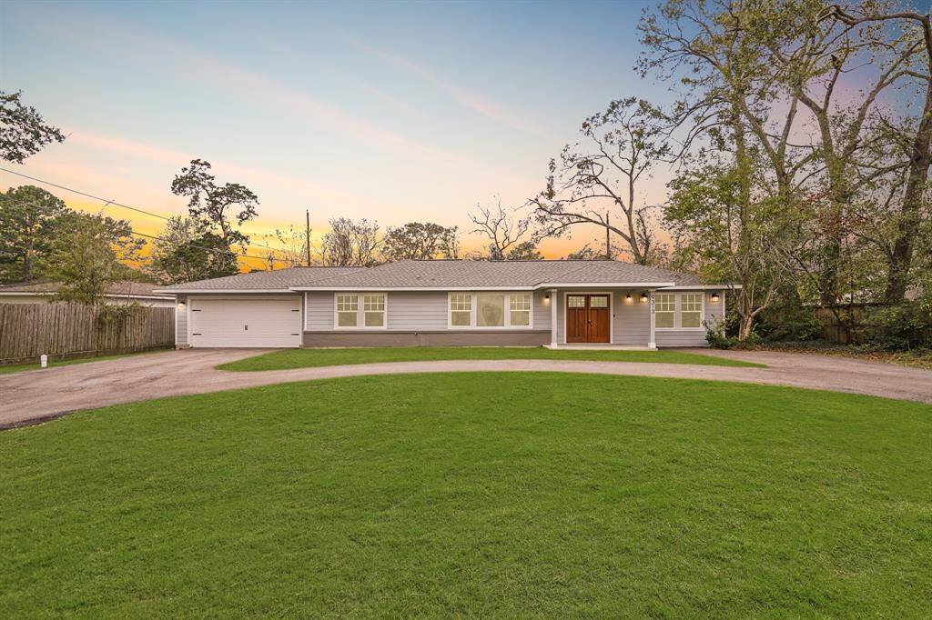 Welcome home to 9313 Livernois Road! This home offers 3,000 sqft of living space, and a private guest house.