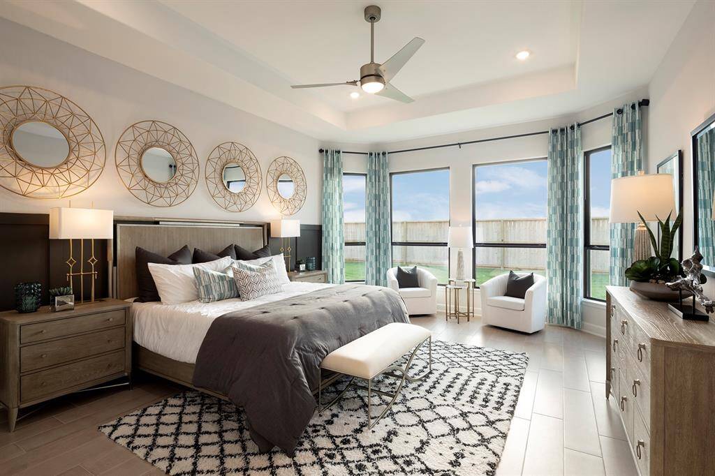 Representative images. Options, upgrades, and selections will vary.