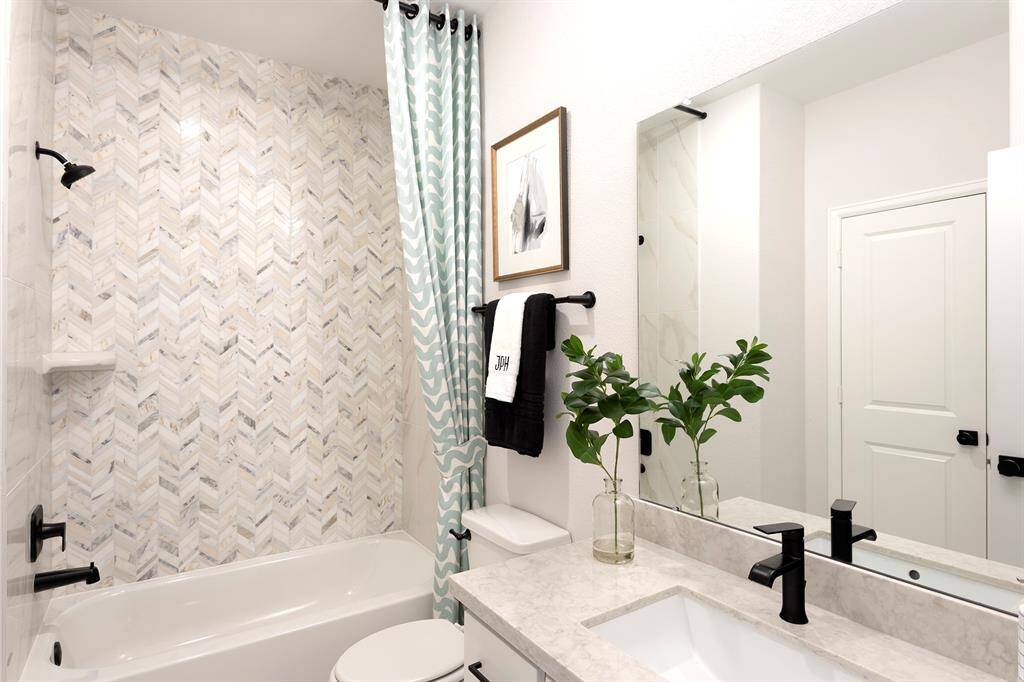 Representative images. Options, upgrades, and selections will vary.