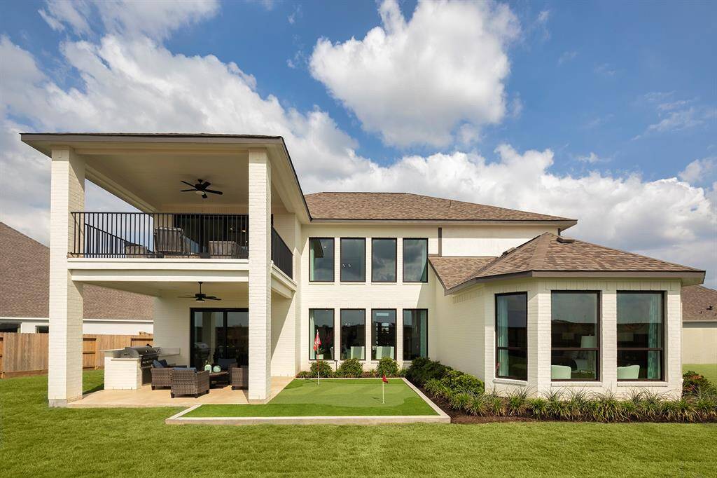 Representative images. Options, upgrades, and selections will vary.
