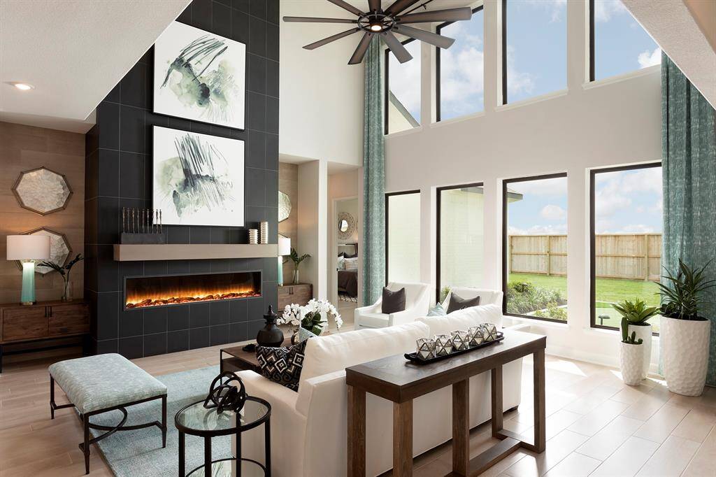 Representative images. Options, upgrades, and selections will vary.