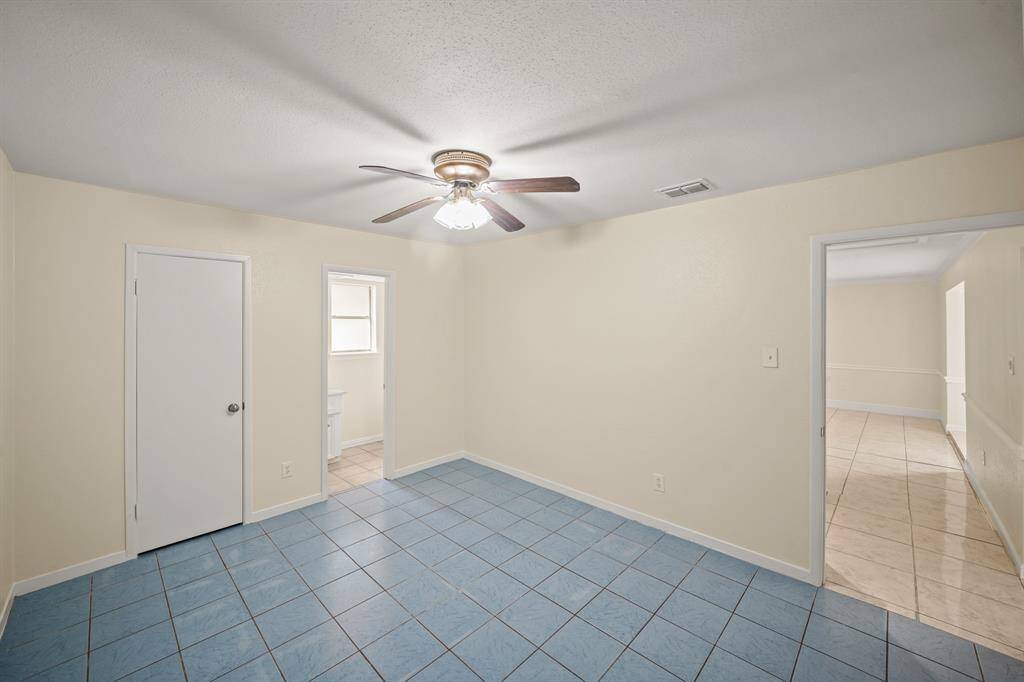 110.Now into your primary suite. This is a large space to create your own private retreat.