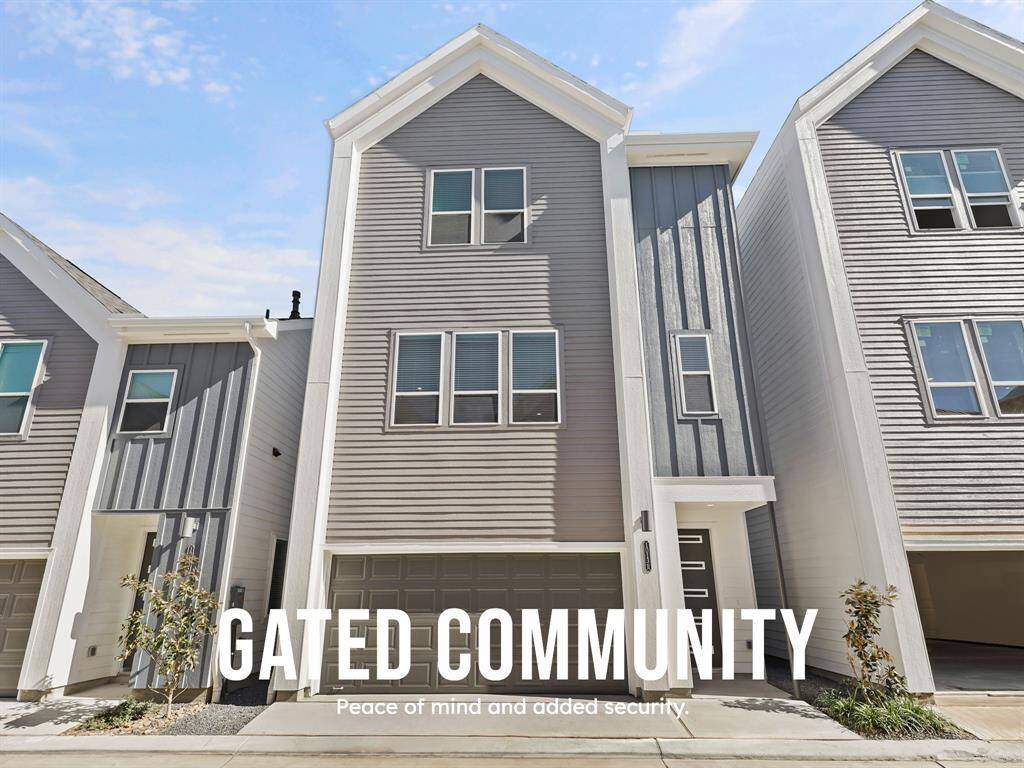 3 Story Floor Plan: 9366
