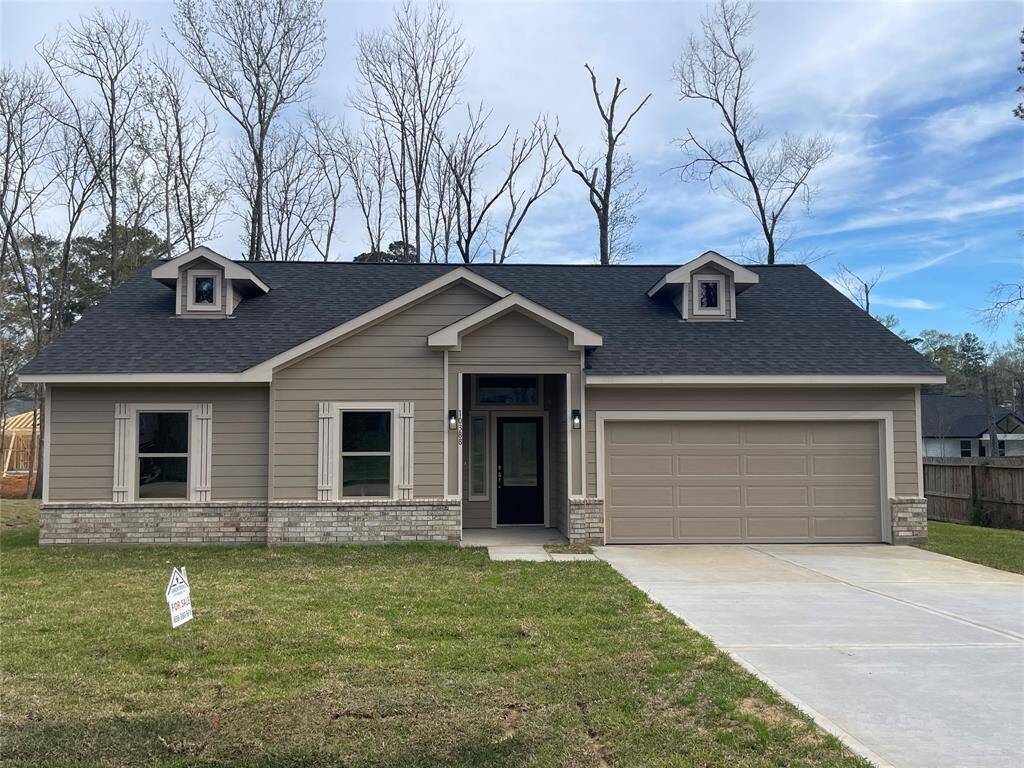 Welcome Home to 10388 Royal Duaine