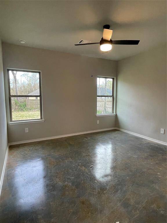 Spacious Primary Suite