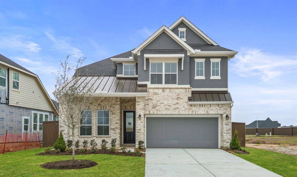 Photos are REPRESENTATIVE of the home /floor plan and are NOT of the actual home. Selections, features, and room options may vary. For more info, contact Chesmar Homes.