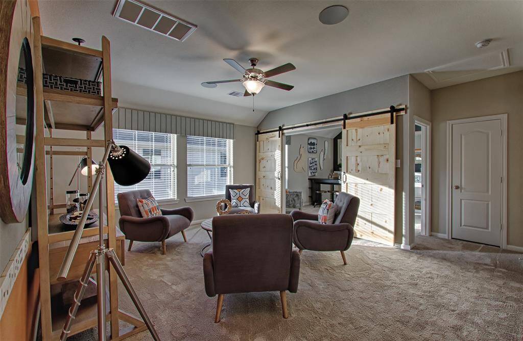 Photos are REPRESENTATIVE of the home /floor plan and are NOT of the actual home.  Selections, features, and room options may vary.  For more info, contact Chesmar Homes.