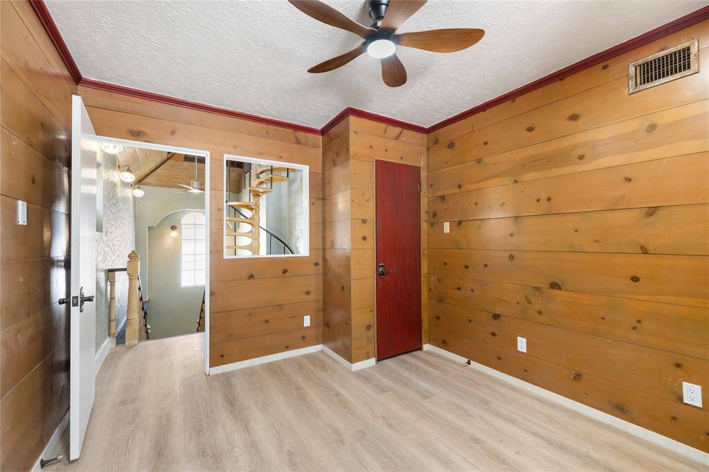 Located off the stairs on the second floor, you can get creative on the use of this room.