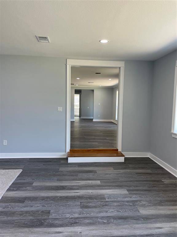Dining, entry to additional room