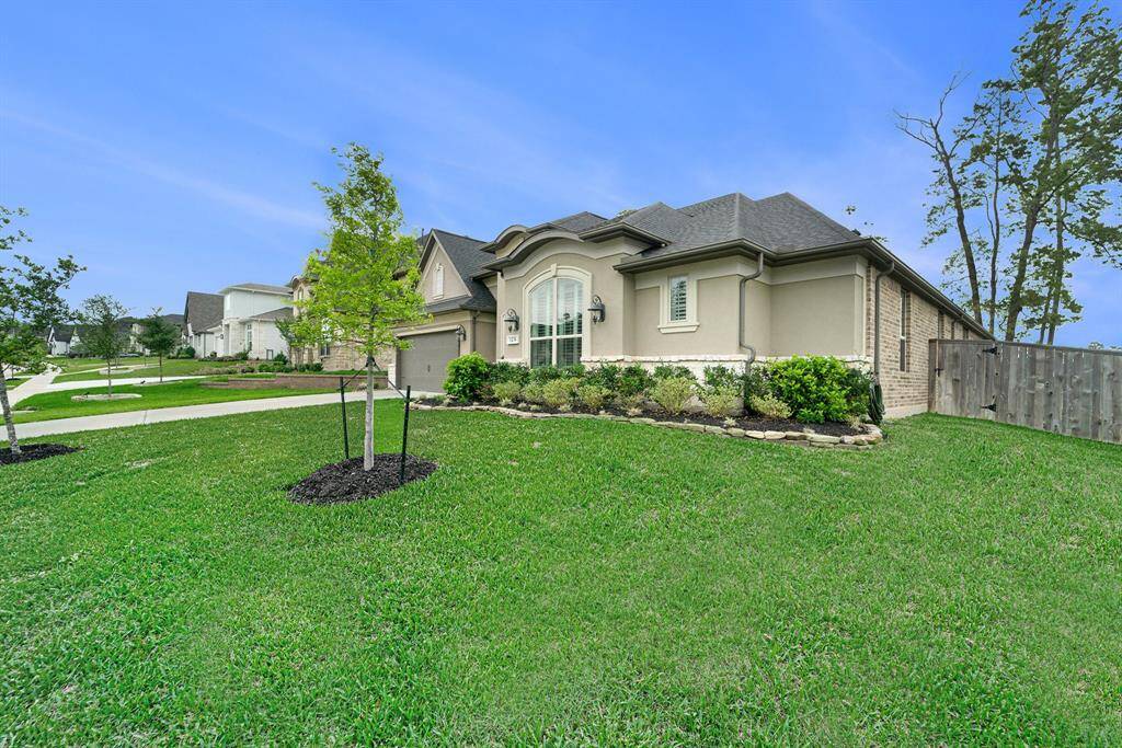 Don't miss your opportunity to make this your home!