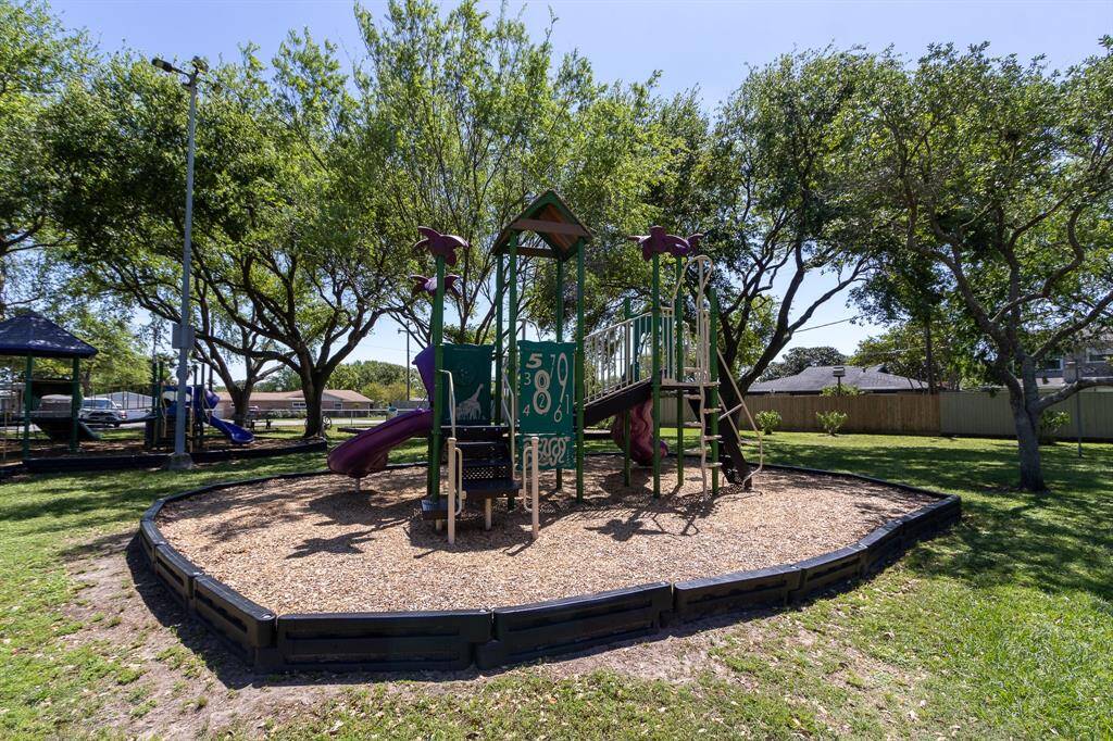 One of three play structures in Lindale Park.