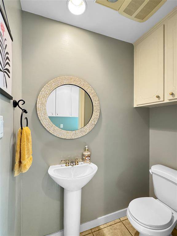 Half bathroom downstairs