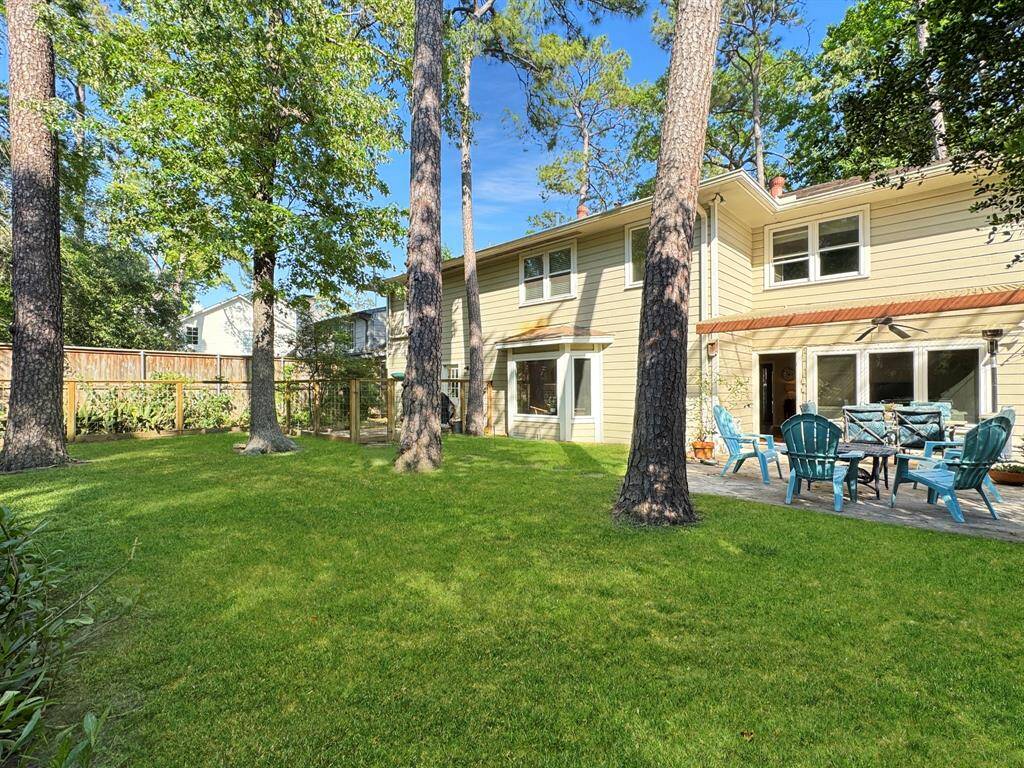 Huge back yard!