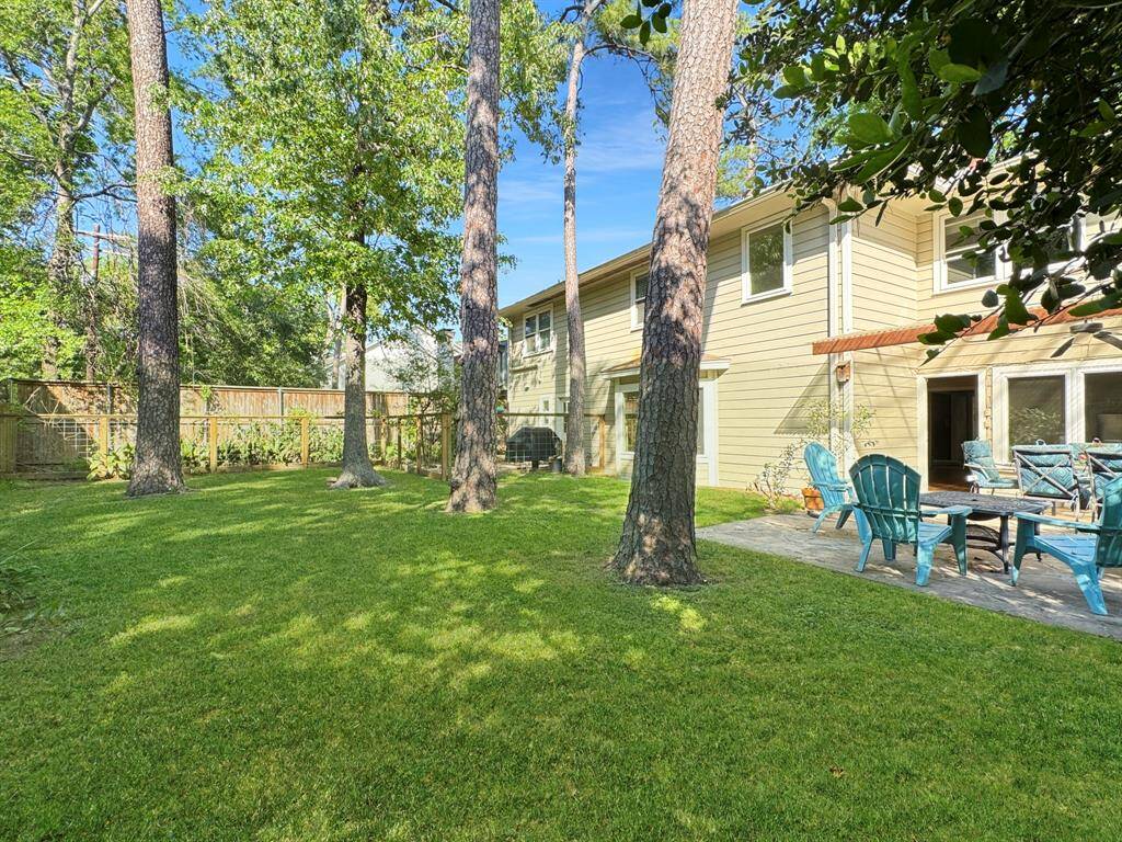 Huge back yard!